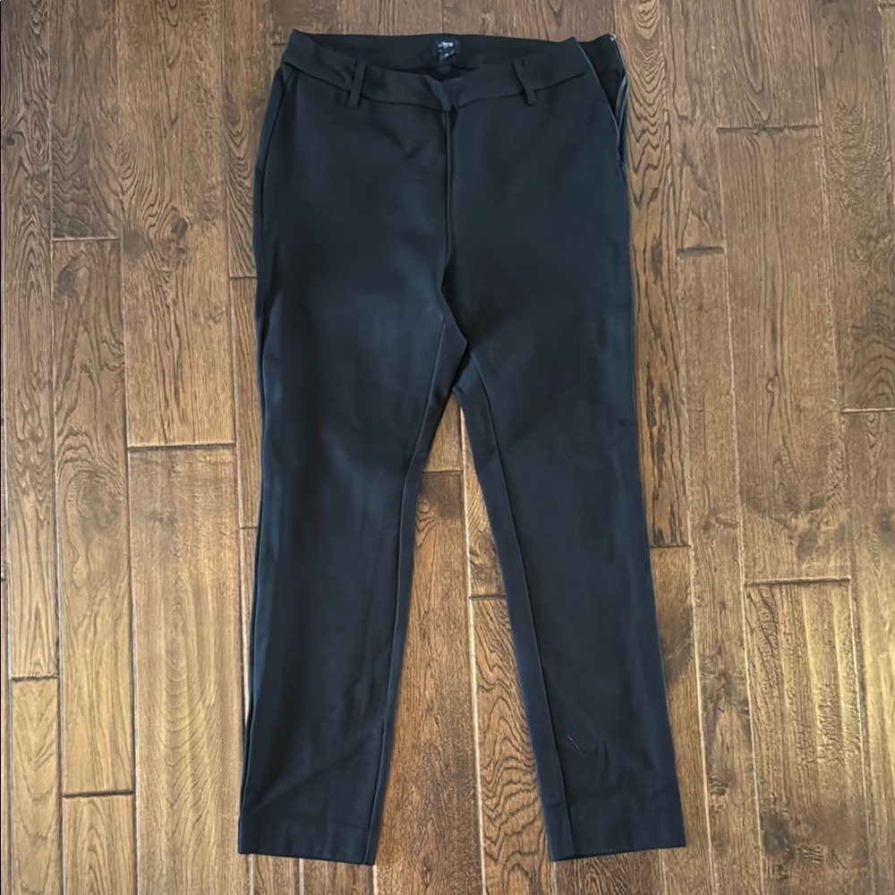 Women’s J Crew side zip Black Dress Pants